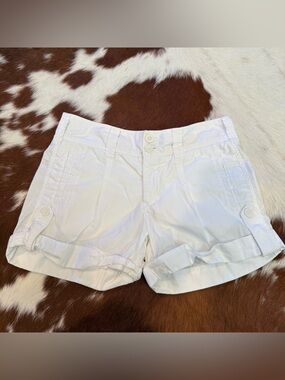 Vince Women’s Vintage Cargo Shorts White Size 2